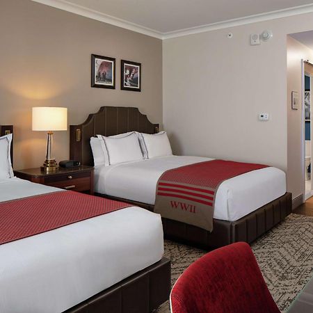 The Higgins Hotel New Orleans, Curio Collection By Hilton מראה חיצוני תמונה
