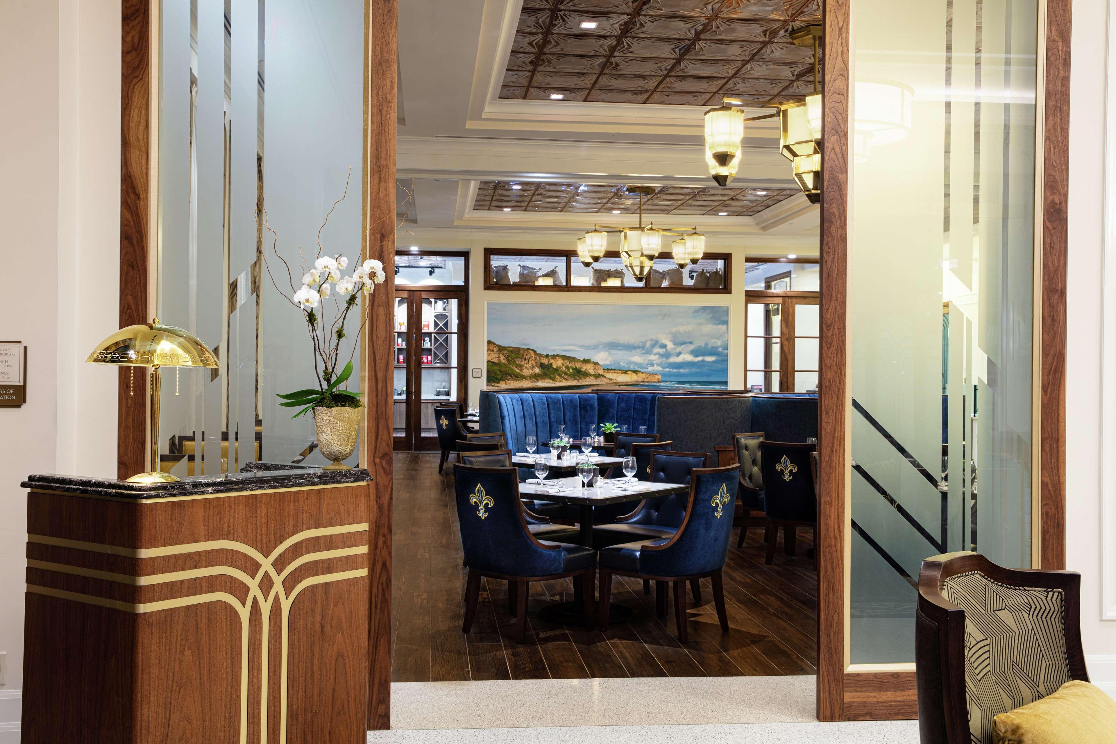 The Higgins Hotel New Orleans, Curio Collection By Hilton מראה חיצוני תמונה