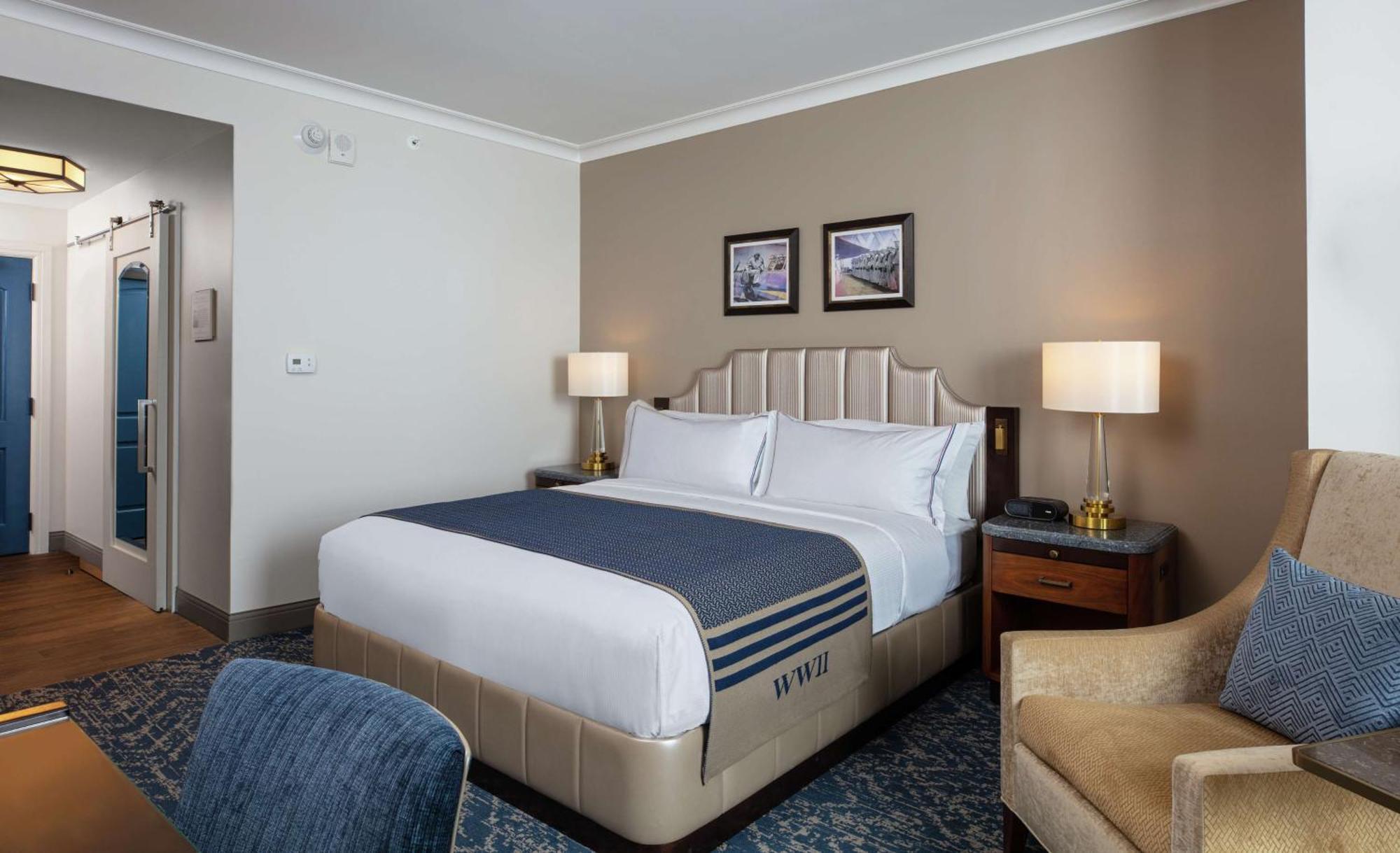 The Higgins Hotel New Orleans, Curio Collection By Hilton מראה חיצוני תמונה
