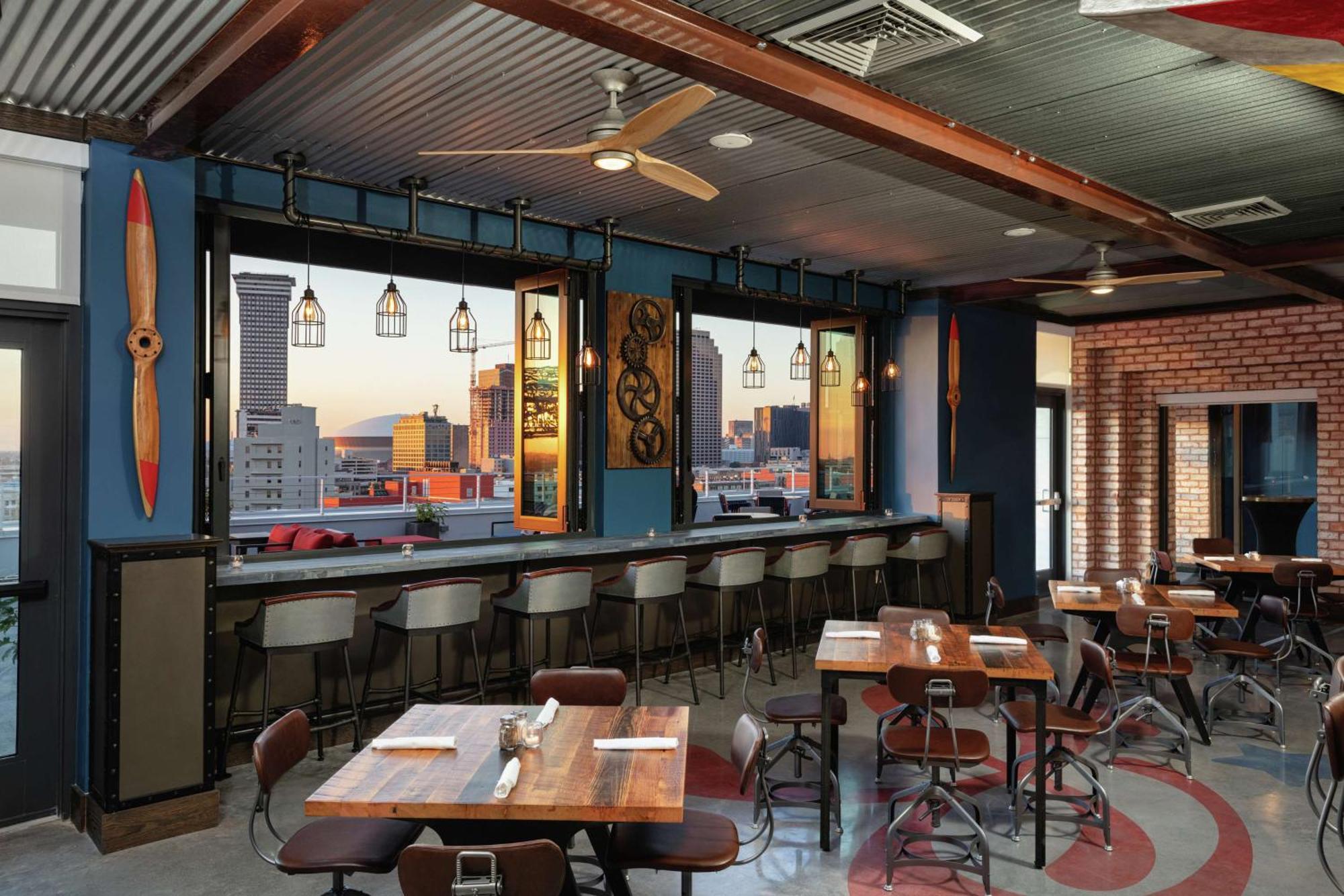 The Higgins Hotel New Orleans, Curio Collection By Hilton מראה חיצוני תמונה